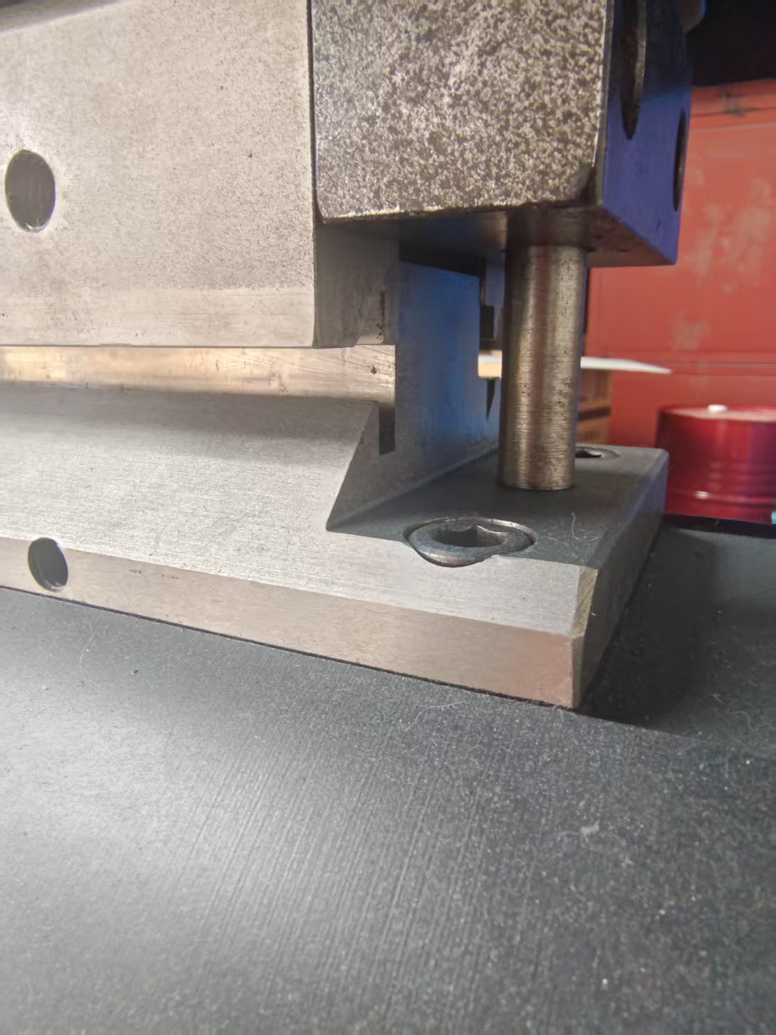 Out Shell Buckled Pressing Machine