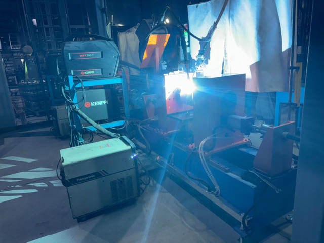 inner tank shaping & seam welding machine 